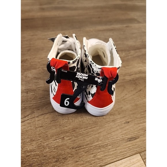 Disney Women's Mickey Mouse High-Top Lace-Up Sneakers Size 9 Black White NWT - Picture 4 of 5